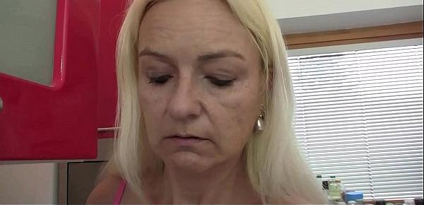  Old blonde mother in law sex
